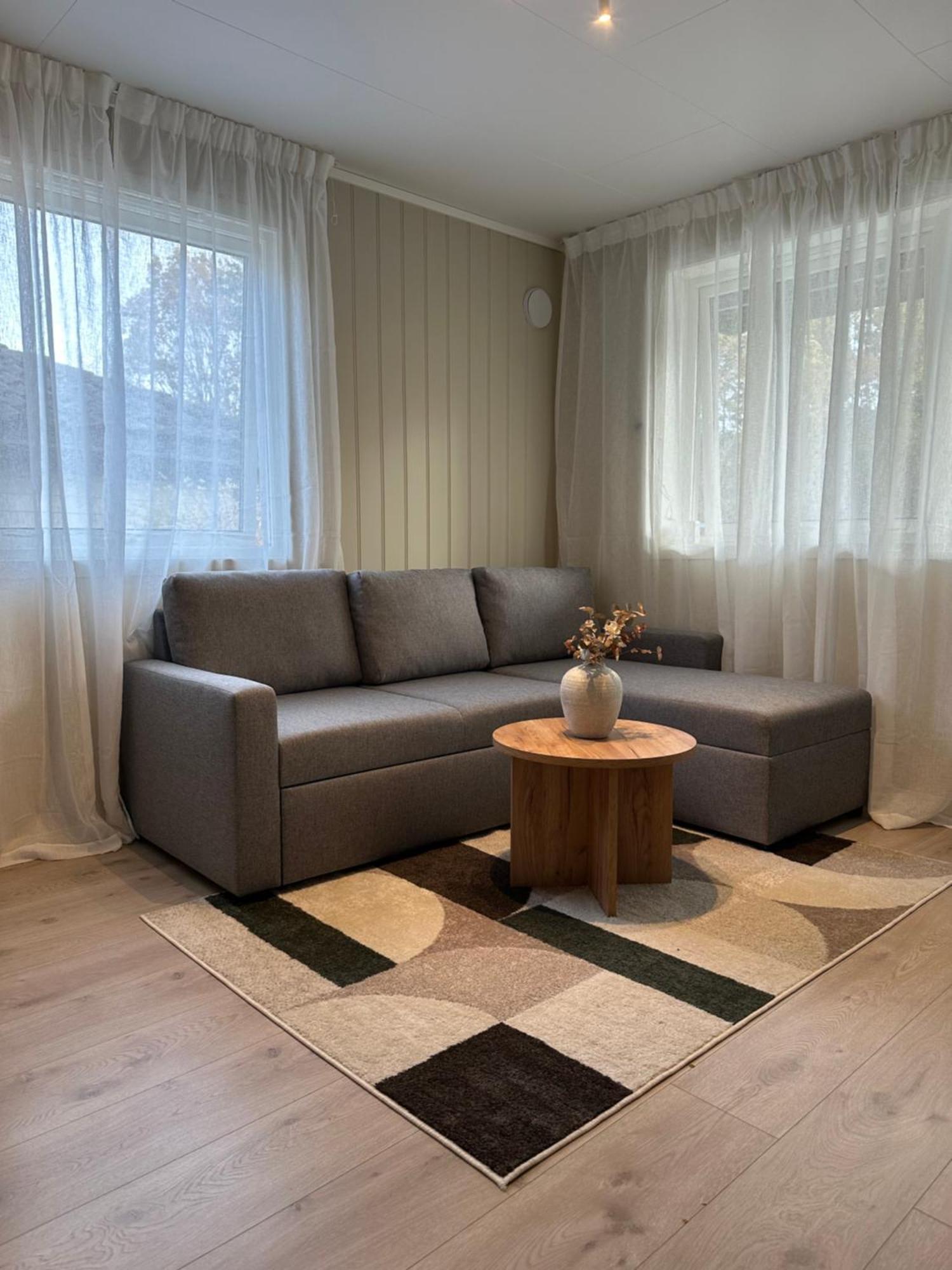 Lys Rent Og Trivelig Hybelleilighet Крістіансанн Екстер'єр фото